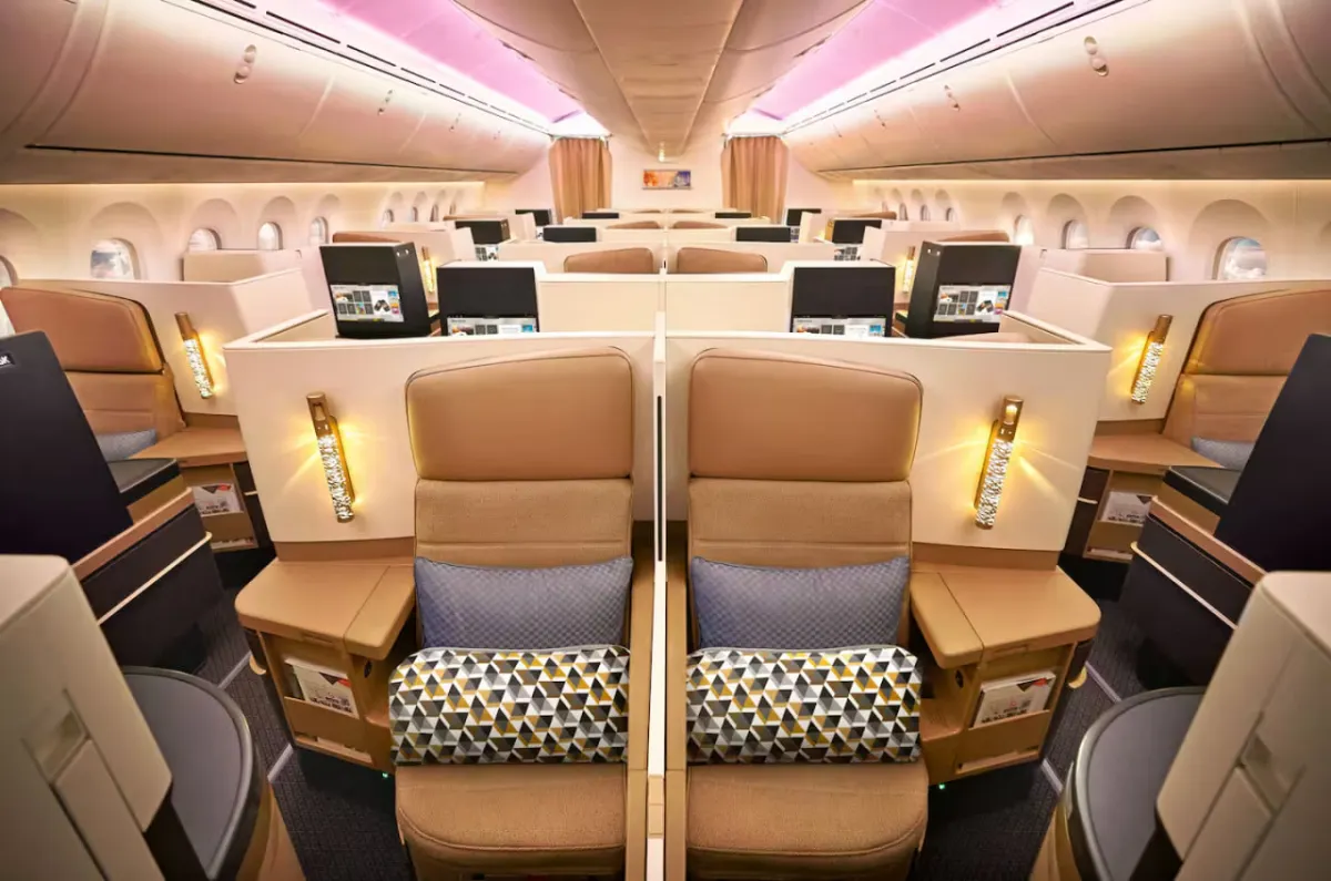 Etihad — The Residence: The Only Three-Room Apartment in the Sky