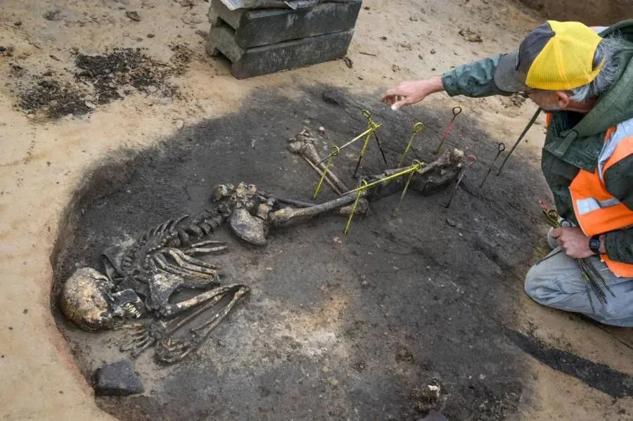 5,000-Year-Old Skeleton Found in Ancient Kiln May Point to Human Sacrifice