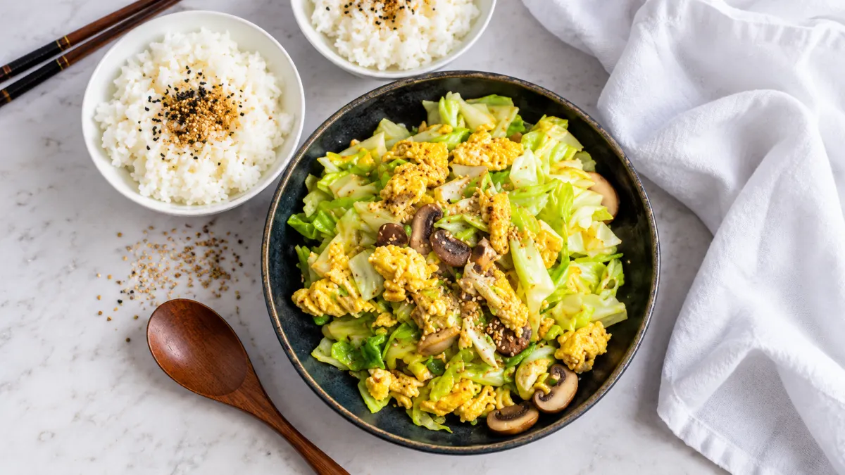 Cabbage and Egg Stir-Fry