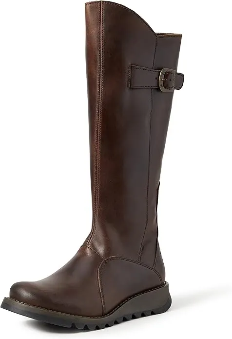 Premium Women’s Walking Boots Over $200