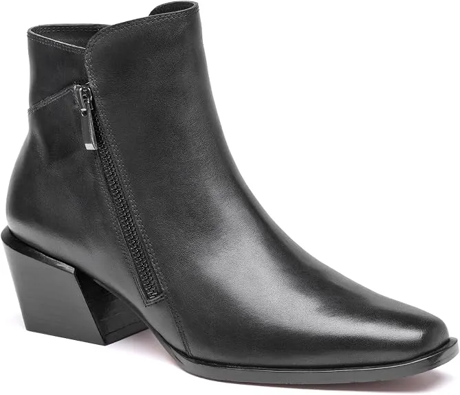 Premium Women’s Walking Boots Over $200