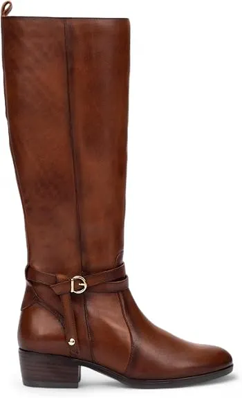 Premium Women’s Walking Boots Over $200