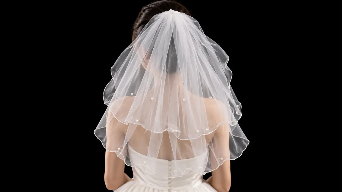 Gorgeous Lace Wedding Veils