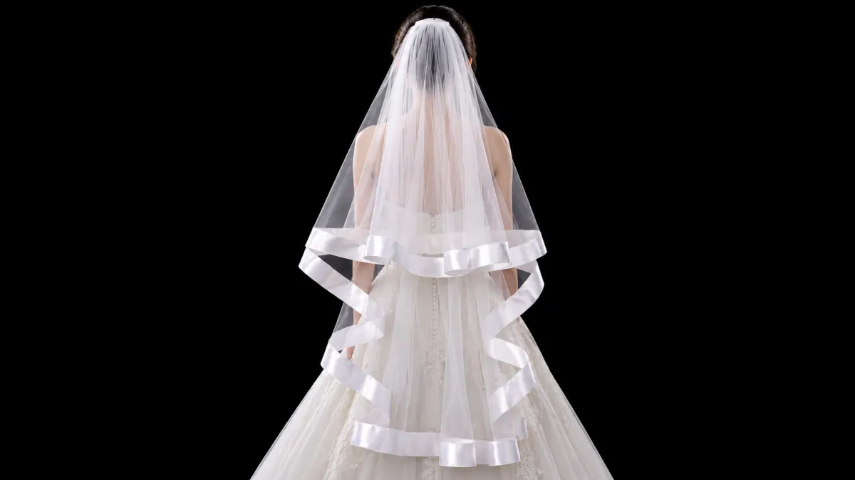 Gorgeous Lace Wedding Veils