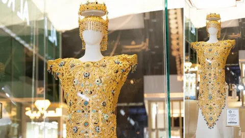 UAE Strikes Record Again: 10Kg Pure Gold Masterpiece Named World’s Most Expensive Dress