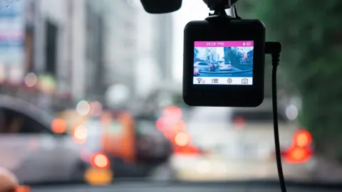 The 16 Highest-Rated Dash Cams You Can Buy on Amazon Right Now