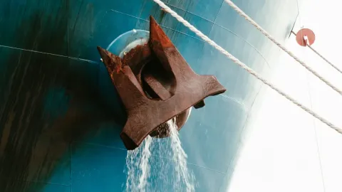 What is the Anchor of a Cargo Ship? Complete Guide to Types, Materials and Usage