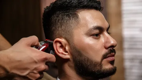 How to Cut a Simple Men's Haircut: Step-by-Step Clipper Tutorial for Beginners