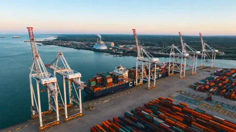 Gantry Cranes Explained: Types, Specifications, and How to Choose the Right One in 2026