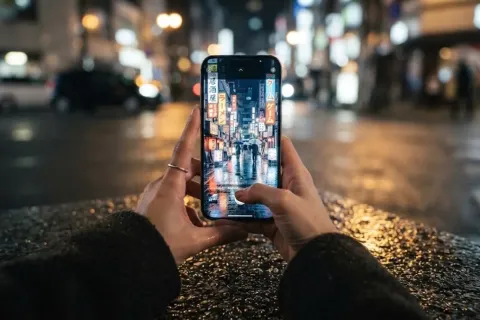 How to Take Sharp Photos at Night (and the Street Lamppost Secret)