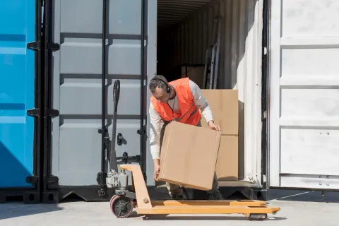 Tare Weight, Net Weight & Gross Weight in Shipping: The Complete 2025–2026 Guide
