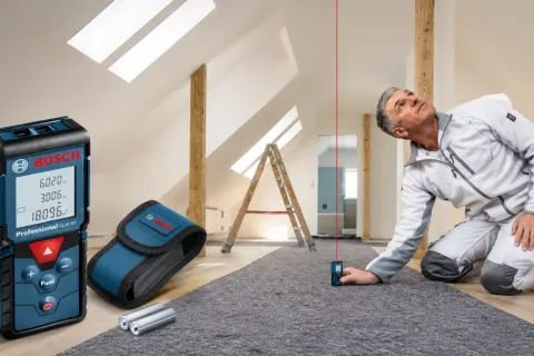 The Small Device Replacing Tape Measures: Why Laser Distance Meters Are Changing Construction Forever
