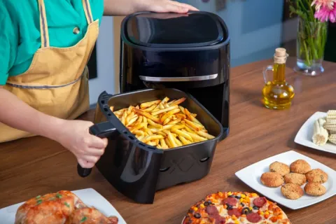 Looking for Crispy, Low-Oil Meals? These Top-Rated Air Fryers Could Be Your Best Pick