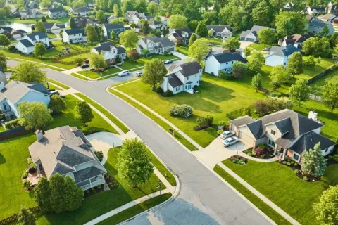 What Is Middle-Class Income in America? State-by-State Guide
