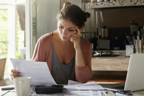 10 Everyday Subscriptions Quietly Draining Your Wallet, And You Probably Forgot About Them