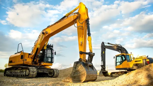 Excavator Fuel Consumption Over a Workday: A Comprehensive Technical Review